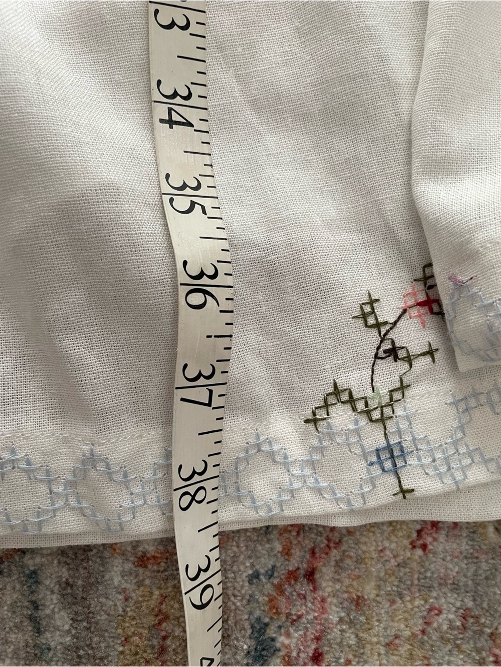 NWT CAMILA COELHO Embroidered White Two-Piece Set with Floral Motif - Picture 16 of 16